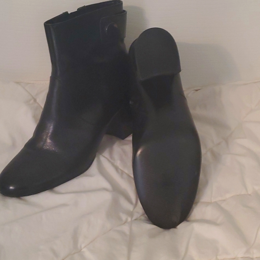 Leather booties